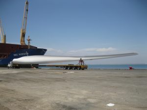 Windmill blade alongside vessel